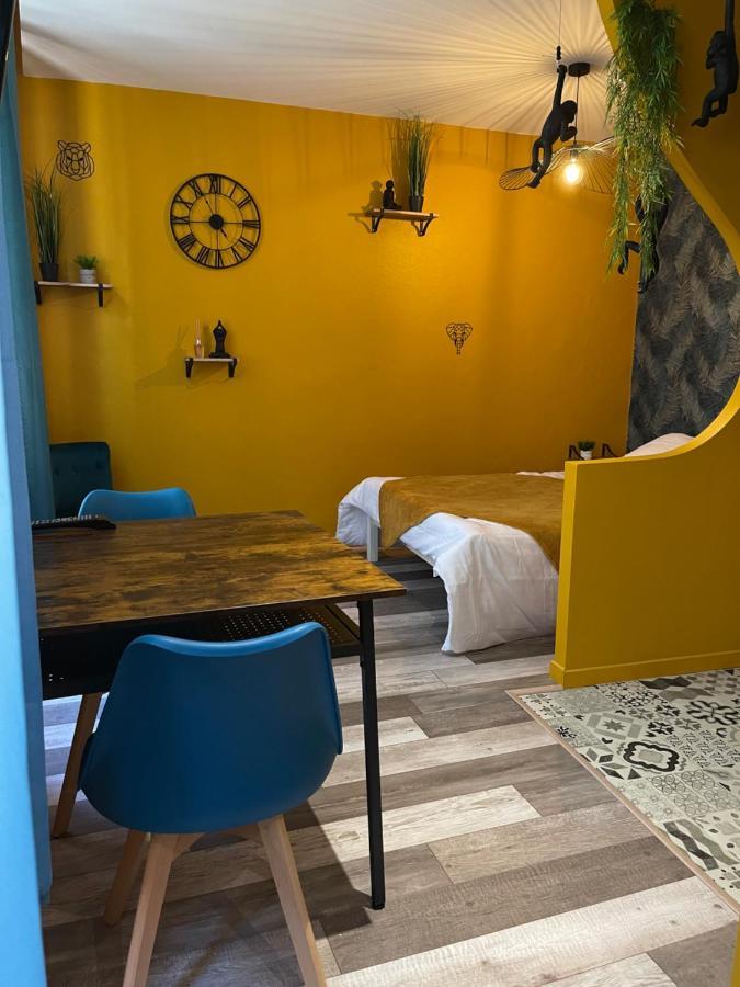 Jungle Room Роман-сюр-Изер Экстерьер фото
